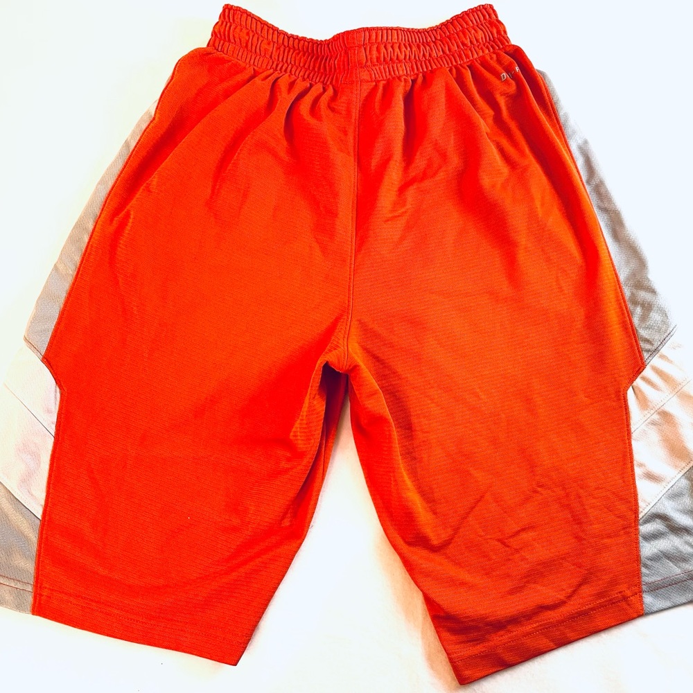 Nike Dri-FIT Classic shorts in orange and silver